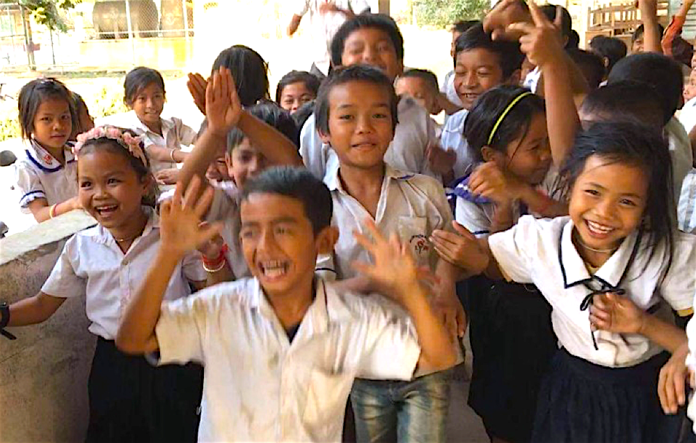 【ご寄付のお願い】長引くコロナ禍で学校トイレ環境が悪化し、カンボジアの子どもたちが困っています